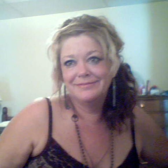 Meet your Posher, Patti - Picture 1 of 1