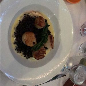 Meet your Posher, Carolyn