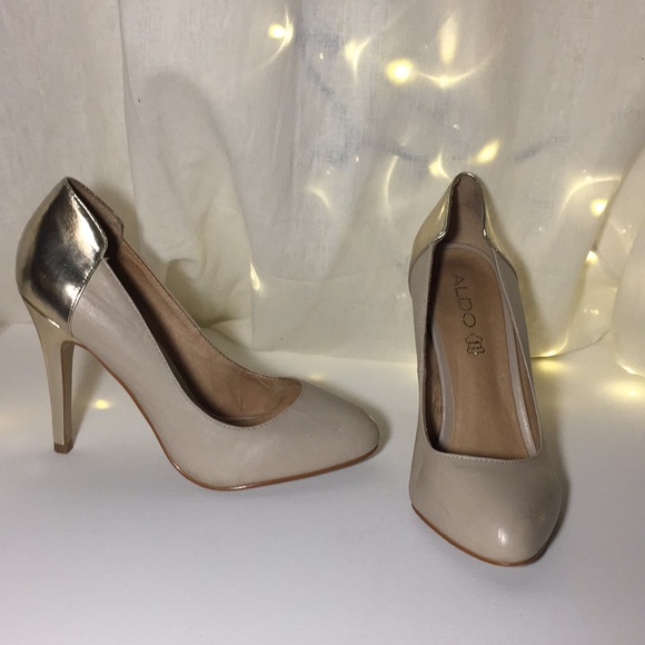 Size 7.5 Aldo heels - Picture 1 of 1