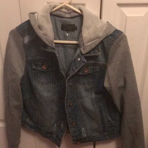 women’s denim coat gray hood and sweatshirt sleeve