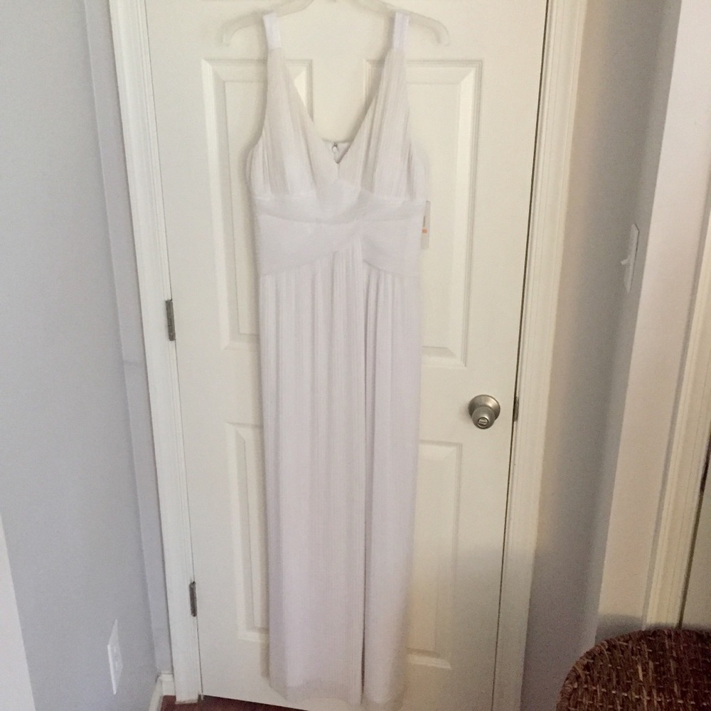 NWT Calvin Klein white ballgown sz 10