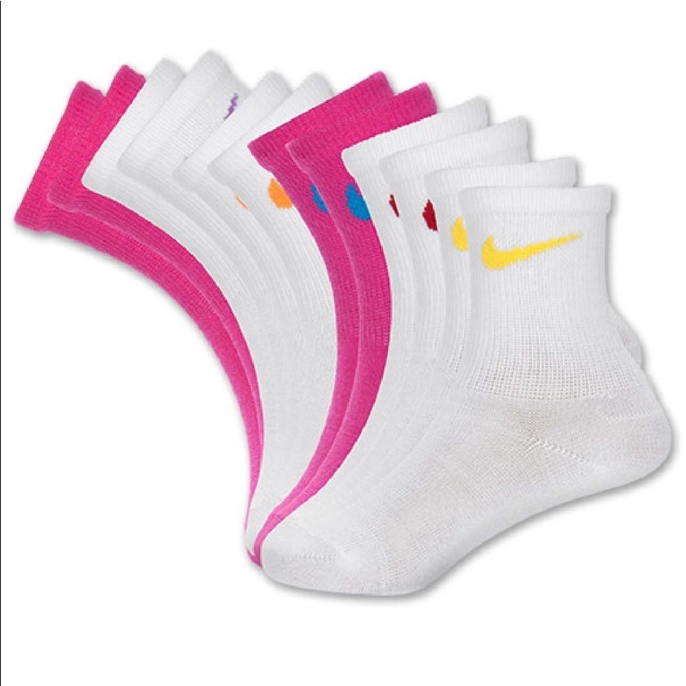 🧦Nike Quarter Socks (6PK)