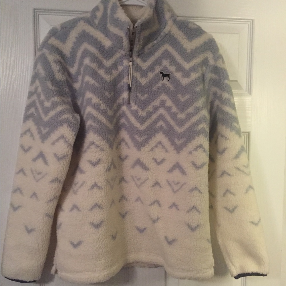 Vs pink sherpa quarter zip