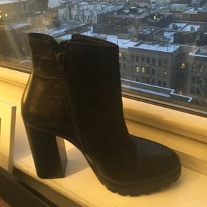 Steve Madden MARIAH Booties