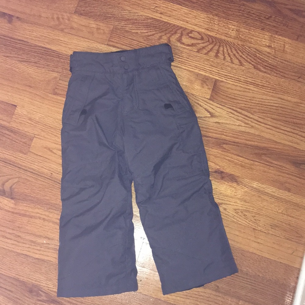 Ski pants, practically brand new, excellent cond