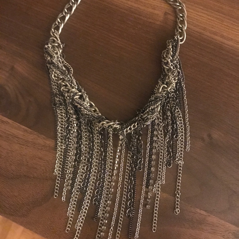 Statement necklace