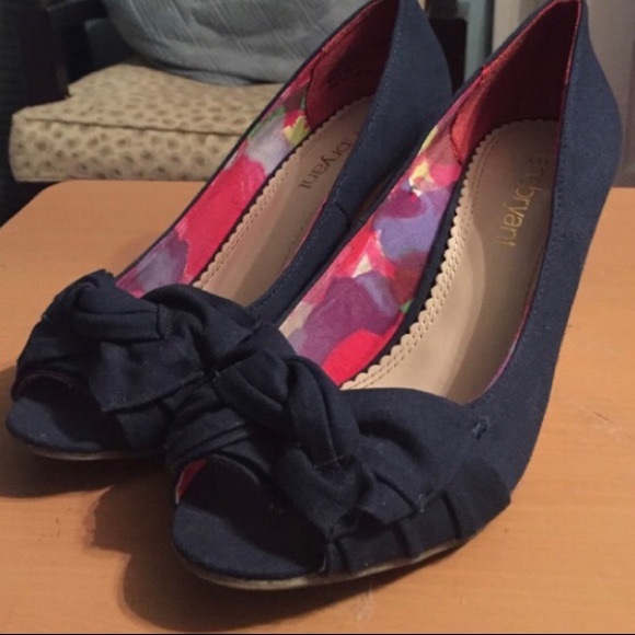 Lane Bryant Shoes - Lane Bryant “Denim” Navy Wedges