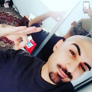 Meet your Posher, Sam