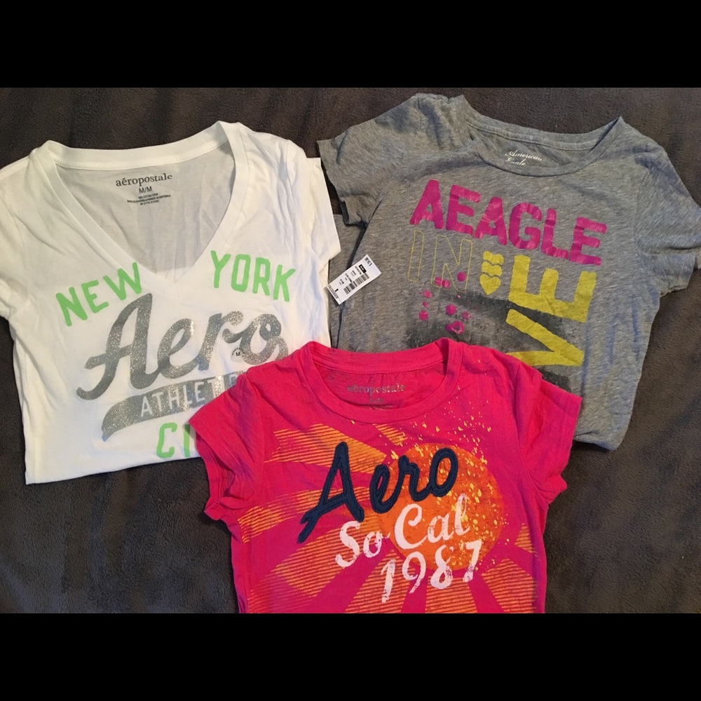 American Eagle and Aeropostale ladies tee size M