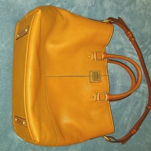 Dooney & Bourke Purse