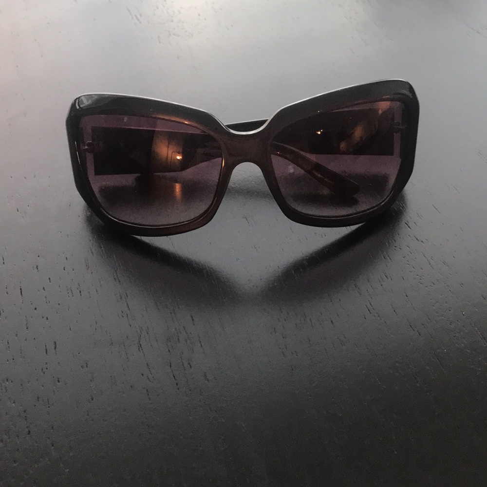 Oliver peoples sunglasses