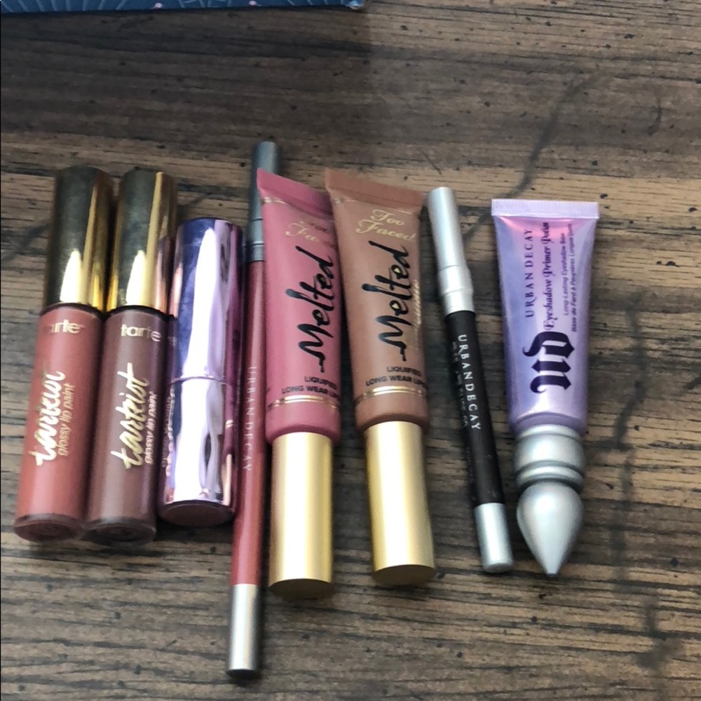 Full size lot of lip products too faced tarte UD!