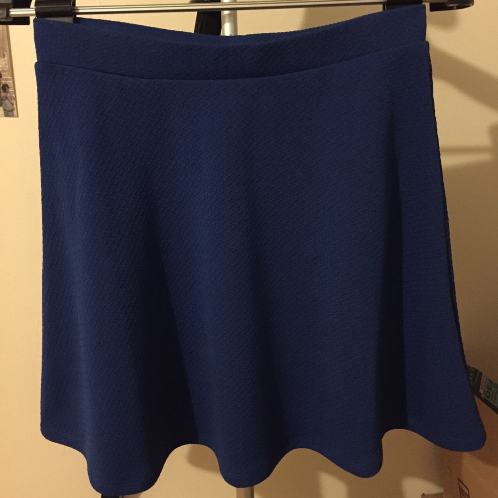 NWT H&M blue skirt
