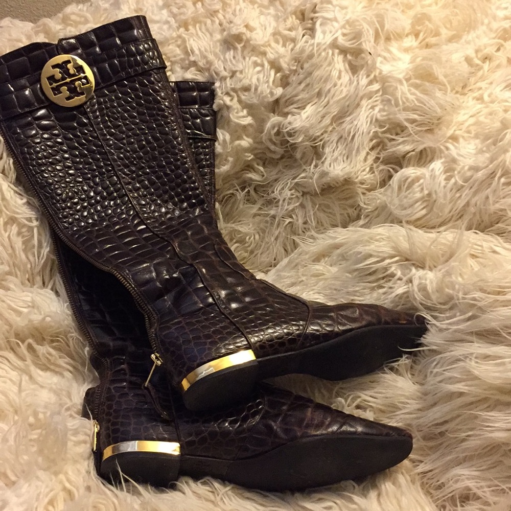 Holiday SALE ✨🎉Pre Owned Tory Burch Croc Boots.