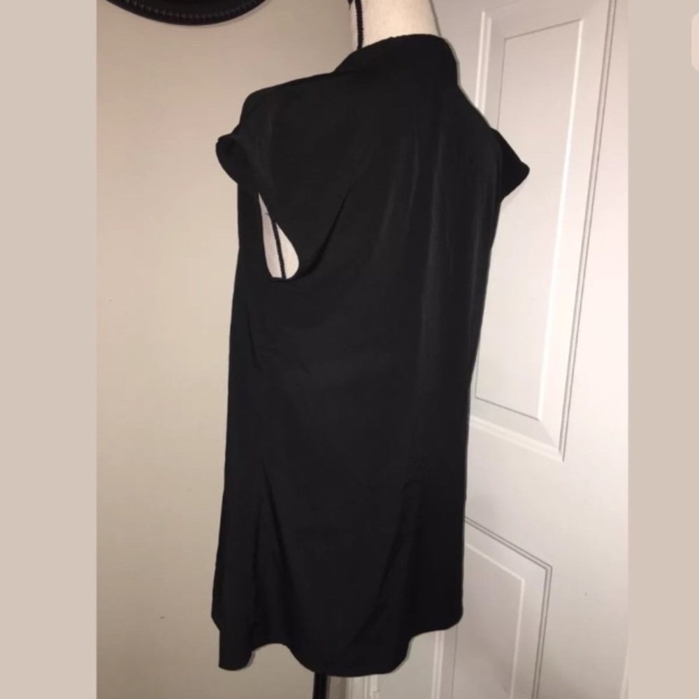 Maternity shirt small