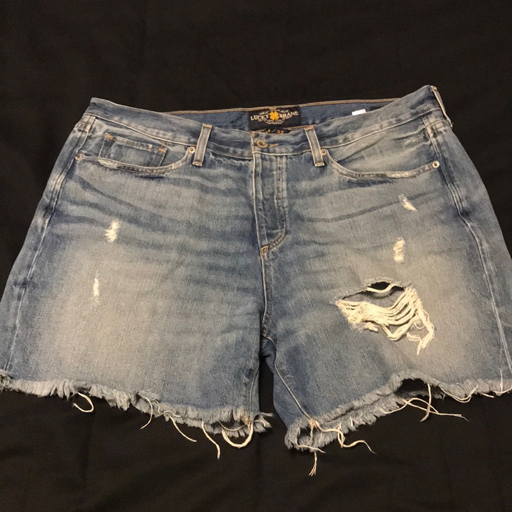 Lucky Brand “The Boyfriend Short”