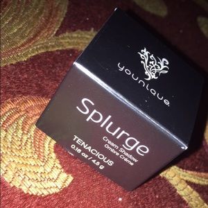 Younique Cream Shadow