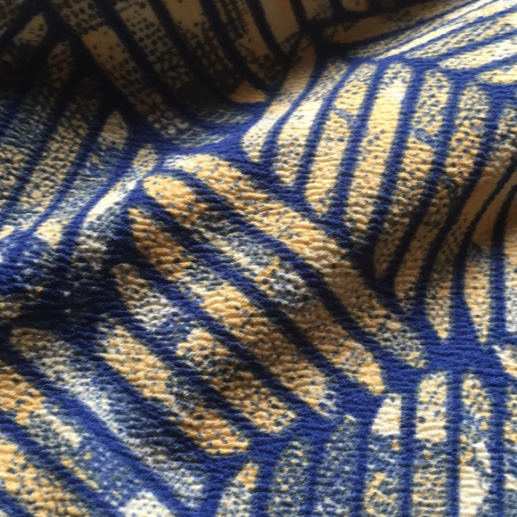 Blue and yellow dress with Pockets!! - Picture 2 of 4