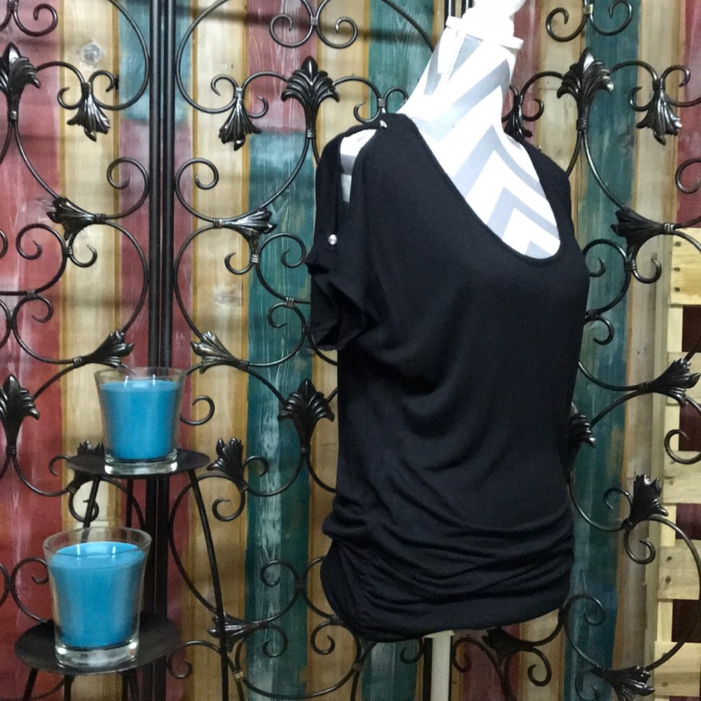 🌸💍BLING OPEN SHOULDER TUNIC!😮
