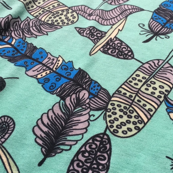 Mint and feather dress - Picture 2 of 4