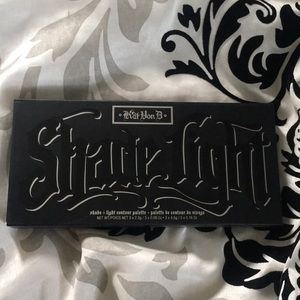 Kat Von D shade+ light contour pallet