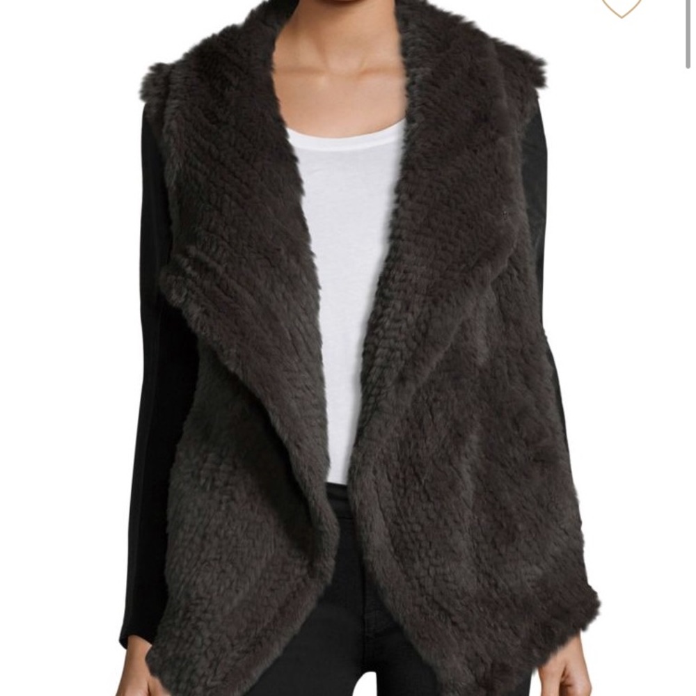 Navy Fur Vest bu June - Picture 2 of 7