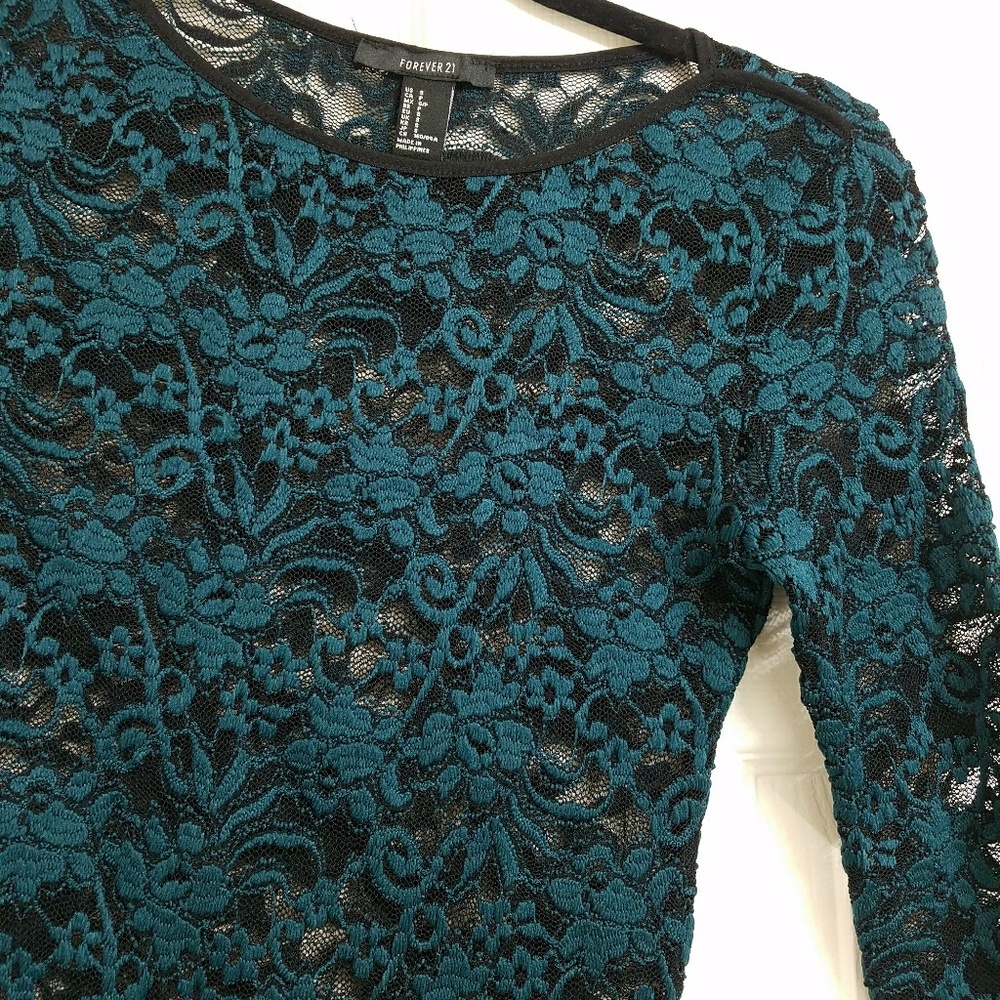 F21 Lace 3/4 sleeve