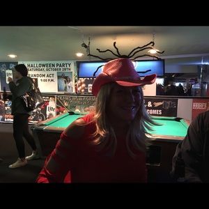 Meet your Posher, Melanie