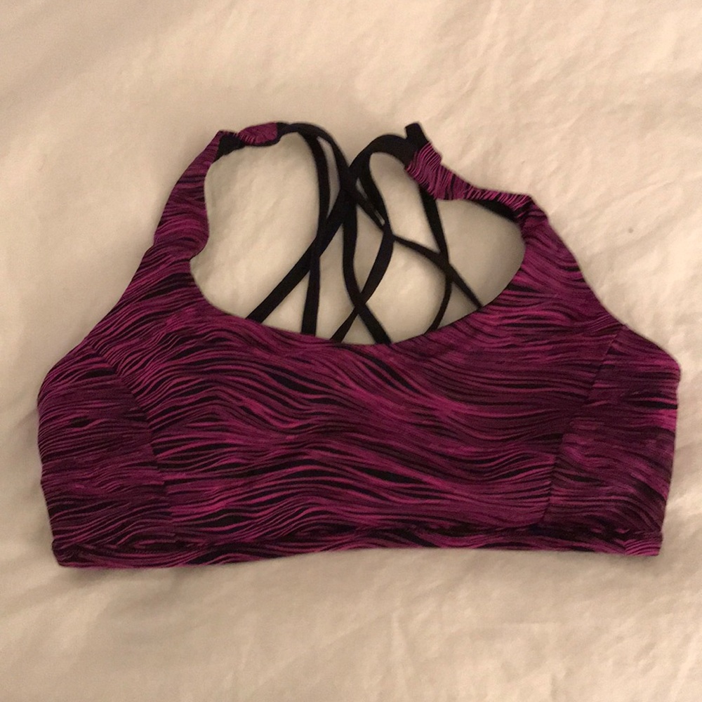 Like new Lululemon Free to be Tranquil bra
