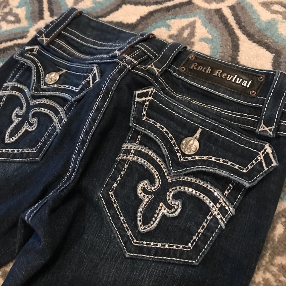 Rock Revival Jeans 28 like new