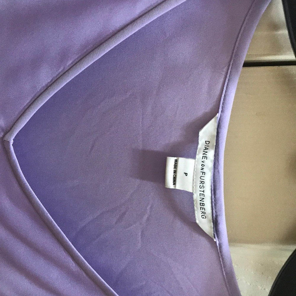 Blouse - Picture 2 of 3