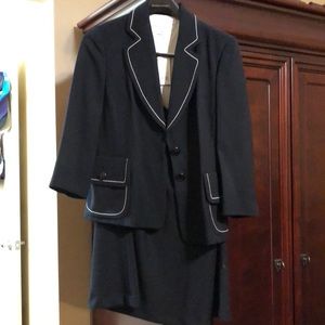 Banana republic suit