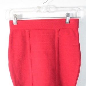 G by Guess Ladies red skirt