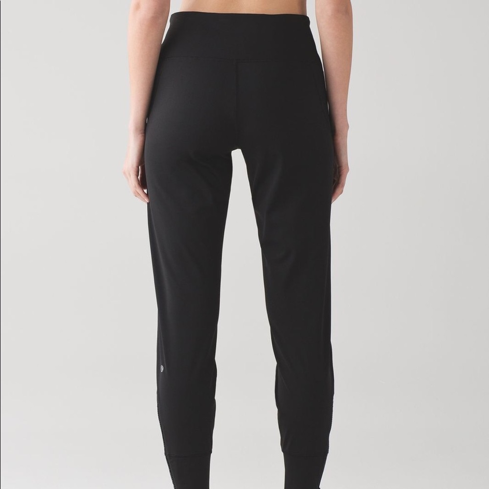Lululemon Fresh Tracks Pant