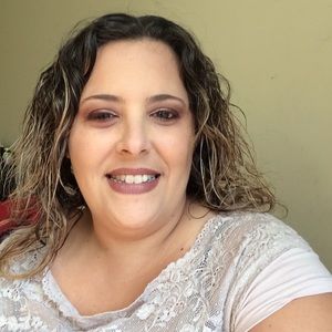 Meet your Posher, Leeann