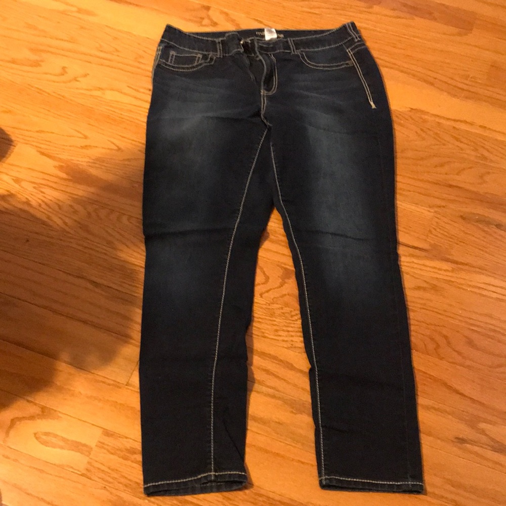 Skinny jeans