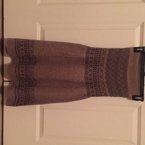 Super cute strapless wool dress with pockets!