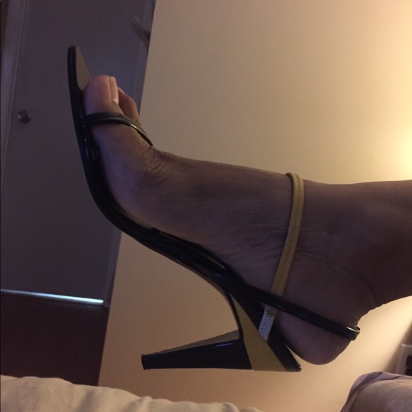 Prada heels - Picture 8 of 8