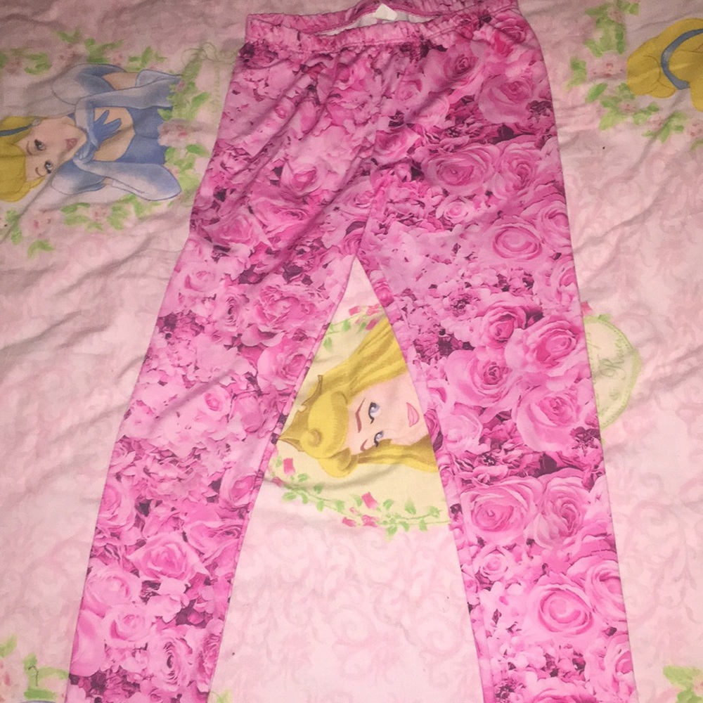Pink flower leggings