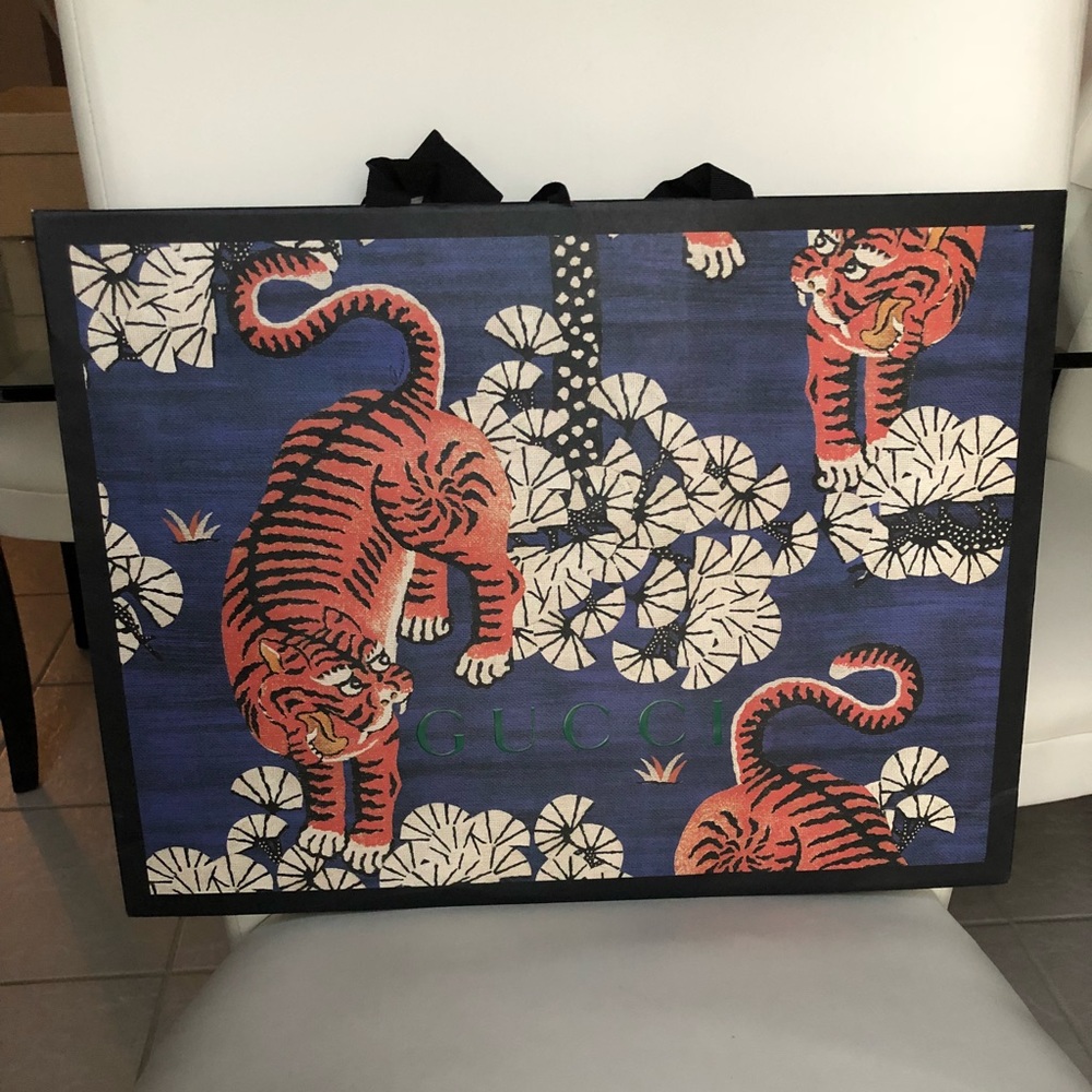 Gucci Shopping Bag - LIMITED EDTION TIGER - Large