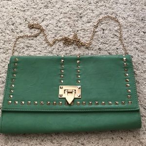 Green Clutch