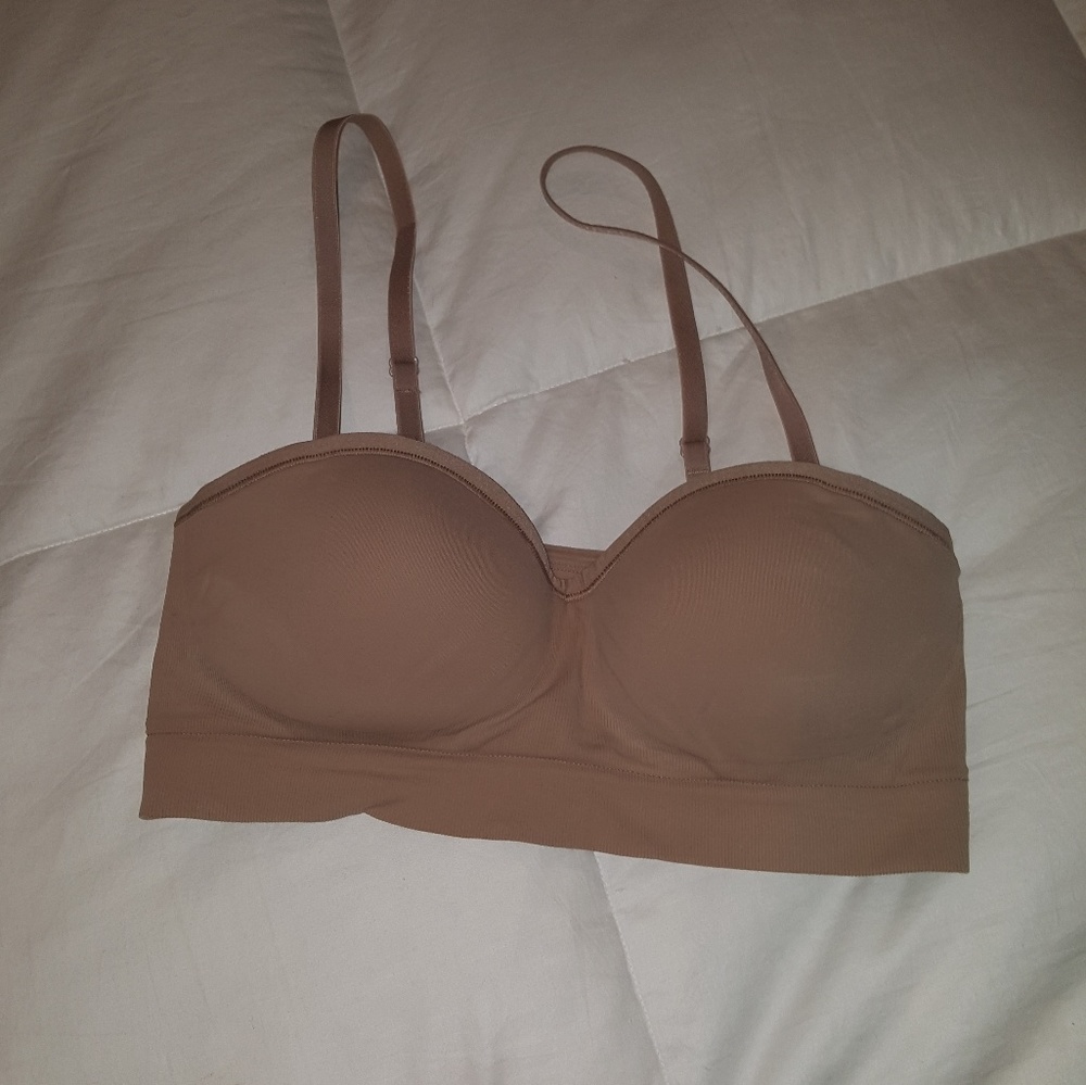 Yummie strapless convertible beige tube bra S