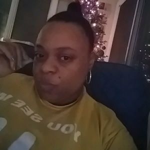 Meet your Posher, Karisha