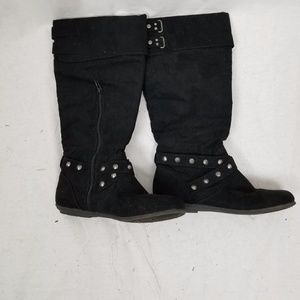 Rampage Shoes - RAMPAGE SUEDE EMBELLISHED FLAT BOOTS Rampage Shoes - RAMPAGE SUEDE EMBELLISHED FLAT BOOTS