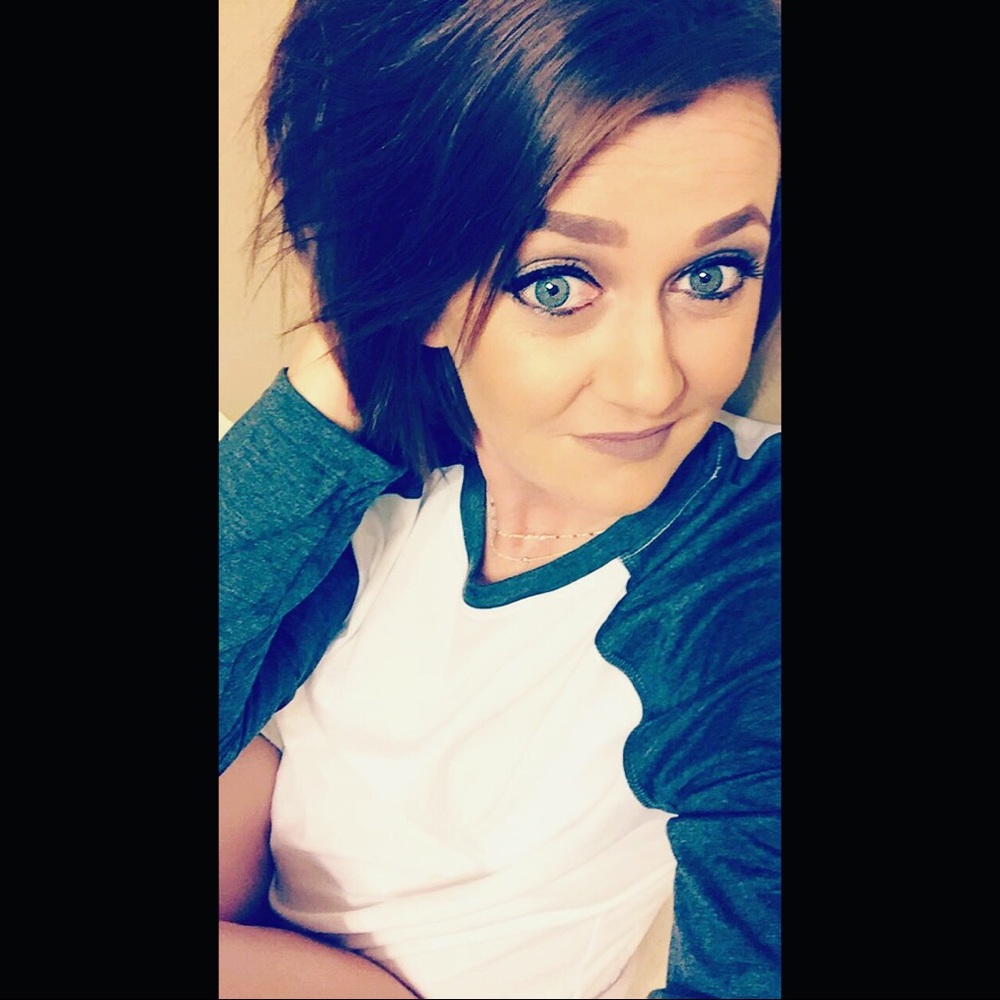Meet your Posher, Lydia