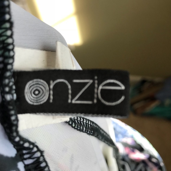 ONZIE Yoga Sporty Pants Leggings - Picture 5 of 5