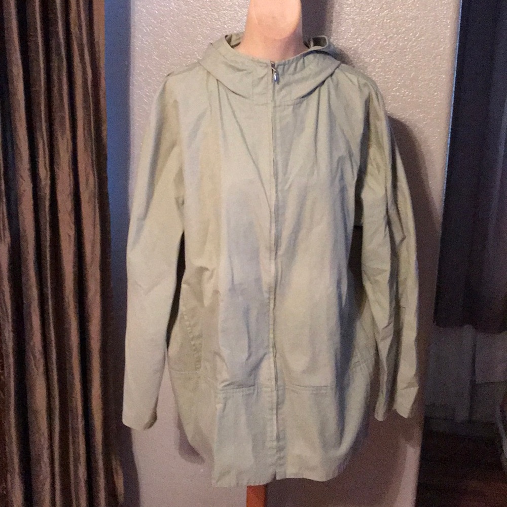 Surplus Windbreaker Hooded Women Jacket