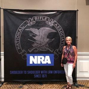 Meet your Posher, Donna