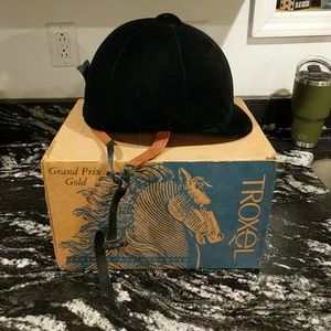 Troxel riding Helmet NWOT