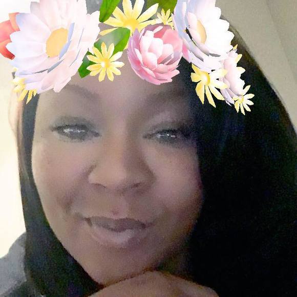 Meet your Posher, Shontia - Picture 1 of 1